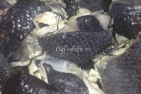 高仿白萝卜乌鸡汤的做法图解2