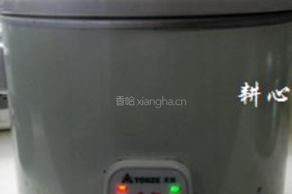 海参香菇煲鸡汤的做法图解8