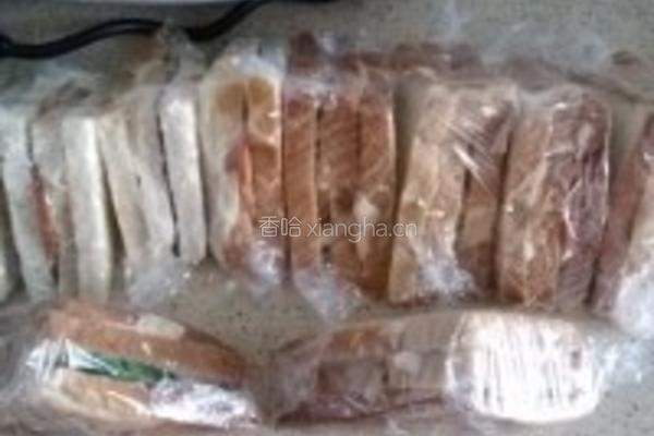 金枪鱼火腿三明治的做法图解5