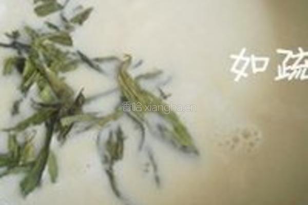 亚麻子豆浆的做法图解1