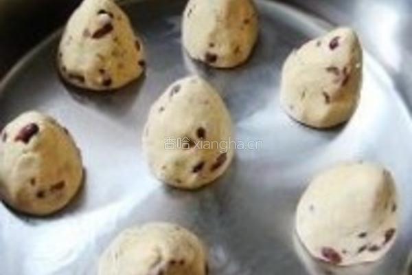 杂粮蜜豆窝窝头的做法图解5