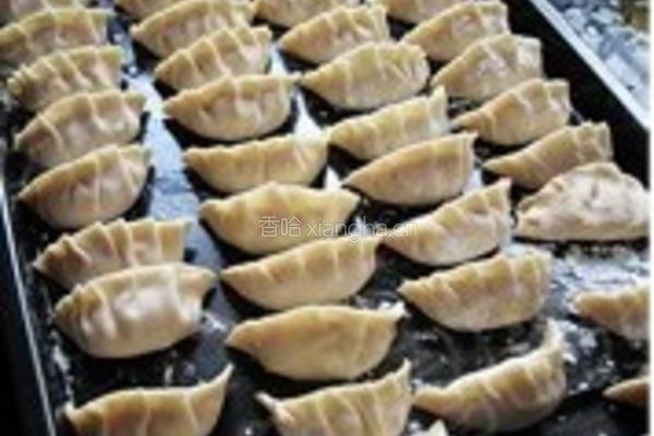 荸荠玉米饺子的做法图解14