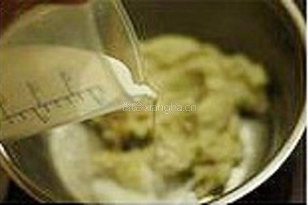 土豆泥鳀鱼杯子蛋糕的做法图解5