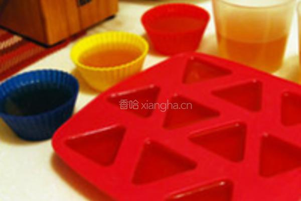 荔枝乌龙茶冻的做法图解3