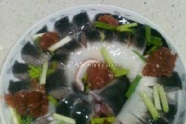 葱香酸梅蒸河鳗的做法图解4