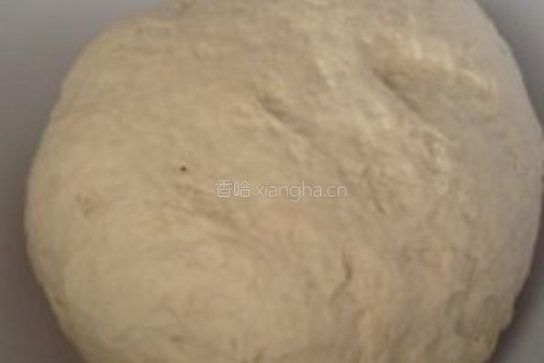 茴香肉末饺子的做法图解2