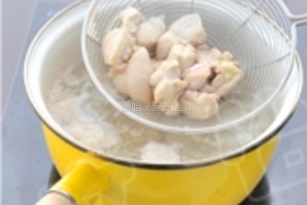 天麻炖鸡的做法图解3