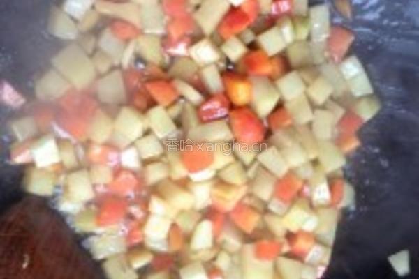 土豆萝卜焖饭的做法图解4