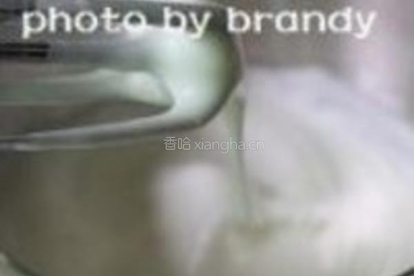 柚子酱戚风蛋糕的做法图解11