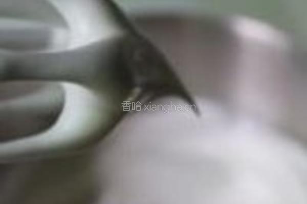 柚子酱戚风蛋糕的做法图解14