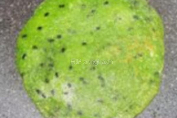 黑芝麻甜艾饼的做法图解5