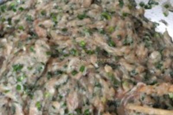 胶东鲅鱼水饺的做法图解6