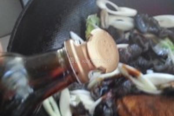 肉肠烧海参的做法图解8