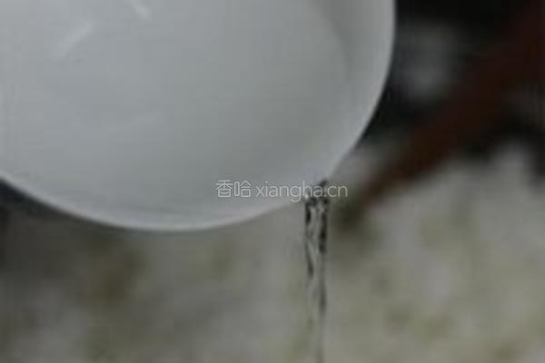 焖大米饭的做法图解4