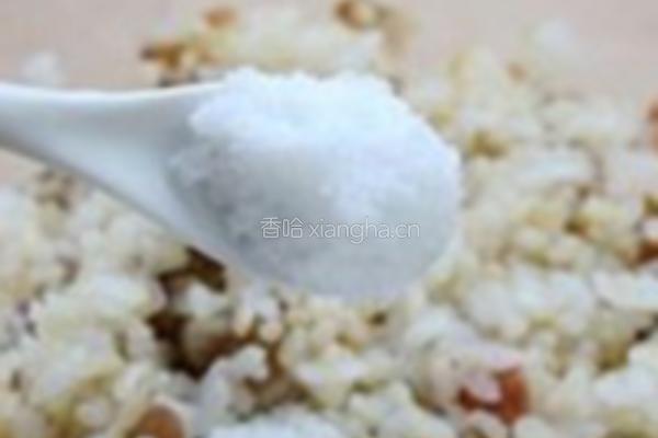 糙米甜饭团的做法图解3