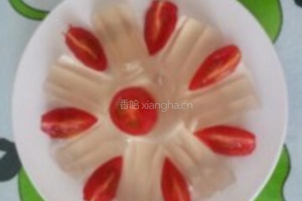夏季清爽小菜海草凉粉的做法图解1