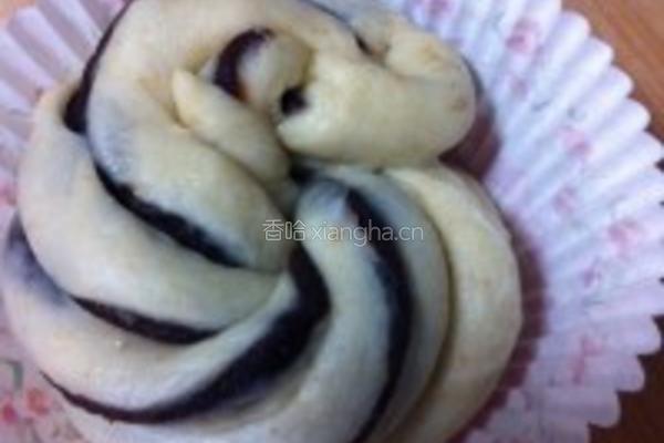 豆沙花式面包的做法图解5