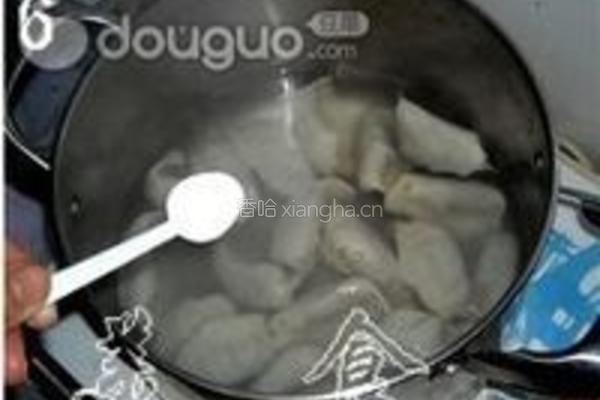 西洋菜猪肉馅饺子的做法图解7