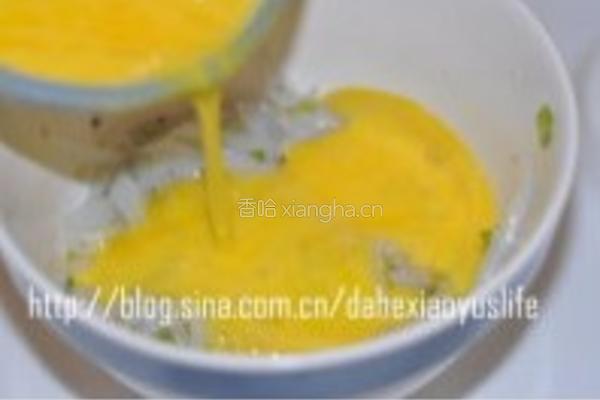 银鱼蛋饼的做法图解2