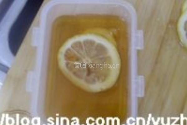 蜂蜜柠檬茶的做法图解2