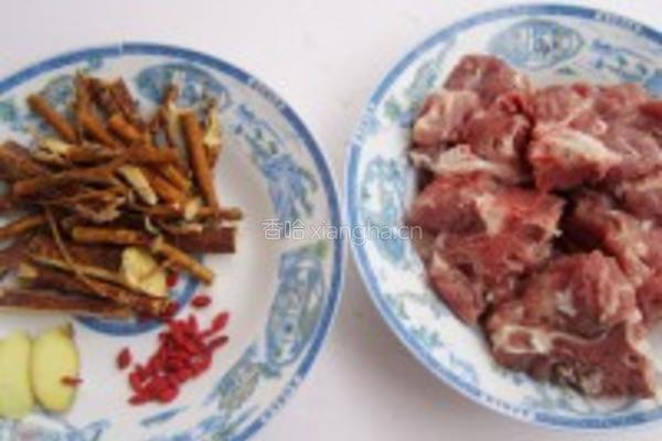 野生五指毛桃炖龙骨的做法图解4