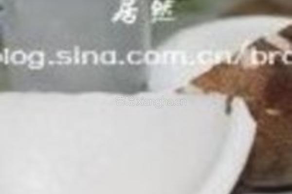 椰子牛奶竹丝鸡汤的做法图解1