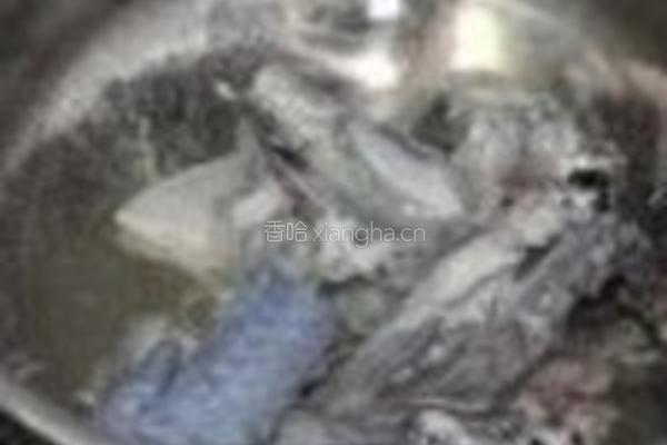 椰子牛奶竹丝鸡汤的做法图解4