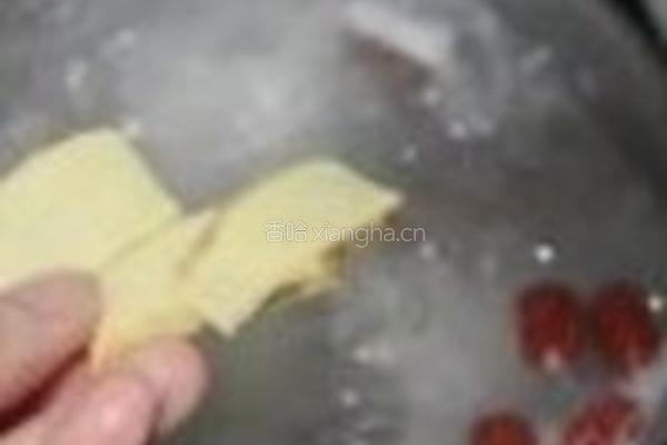 椰子牛奶竹丝鸡汤的做法图解7