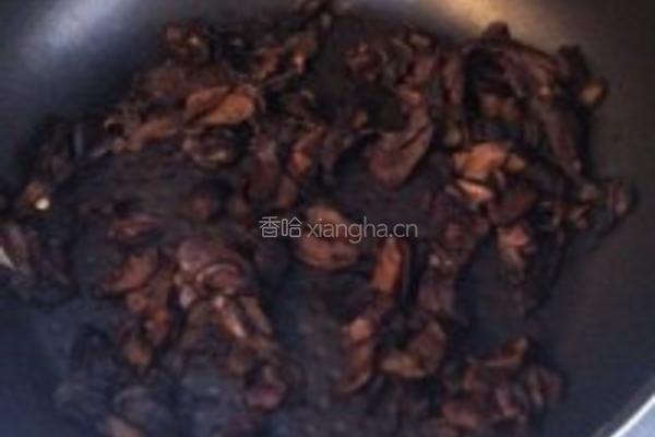 滇式牛肝菌黄焖鸡的做法图解3