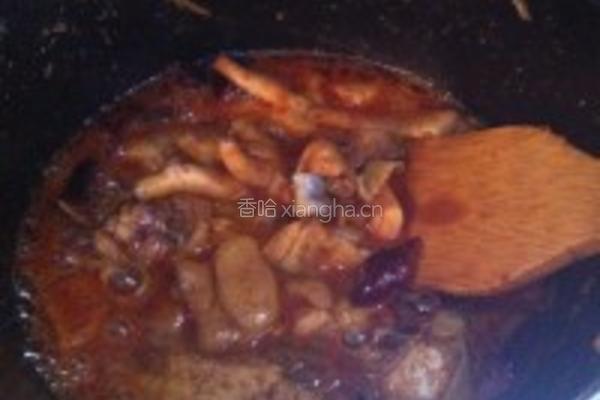 滇式牛肝菌黄焖鸡的做法图解5