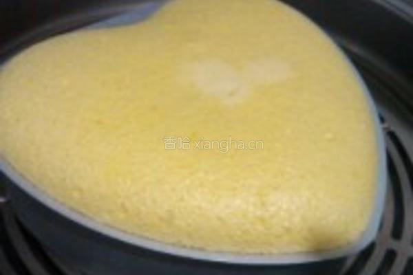 DIY戚风蛋糕的做法图解5