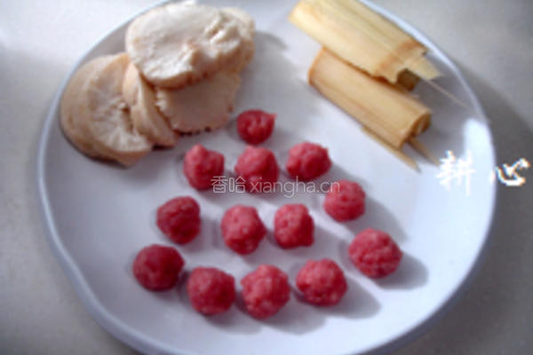 菌菇肉丸甘蔗汤的做法图解2