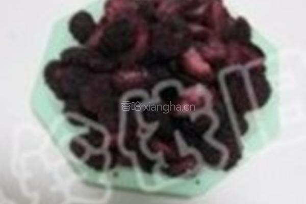 杨梅慕斯蛋糕的做法图解11