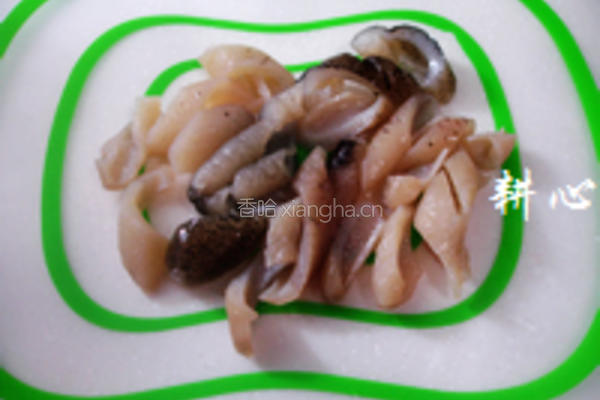 大白菜海参汤的做法图解2