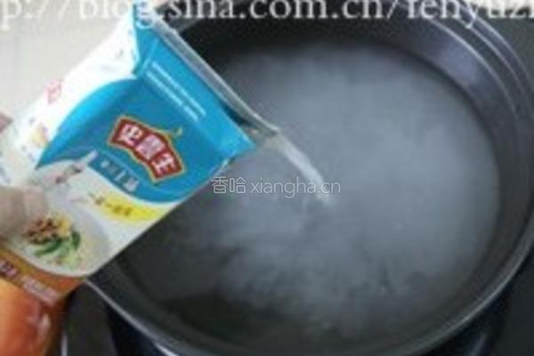 扇贝虾米瓜球汤的做法图解3