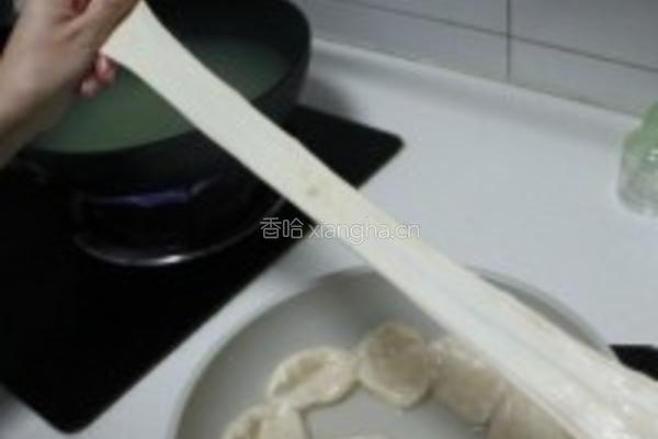猪骨汤抻面的做法图解7