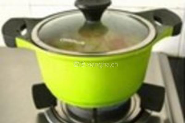 菊花枸杞水果茶的做法图解3