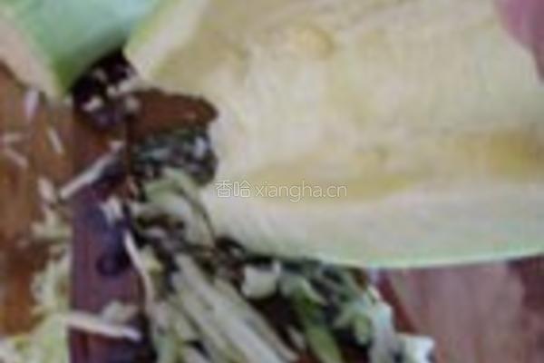 倭瓜虾皮素馅饼的做法图解3