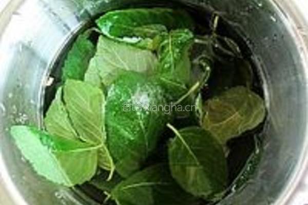 薄荷双花茶的做法图解2