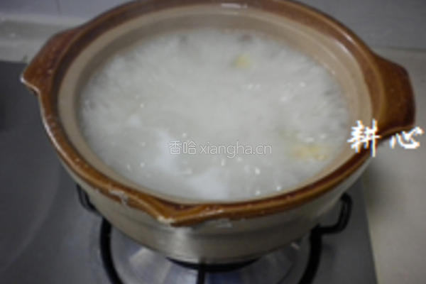 雪蛤莲子白果粥的做法图解7