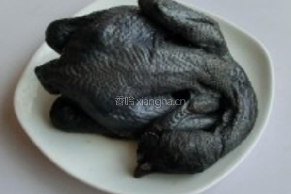 香芋汽锅乌鸡的做法图解1