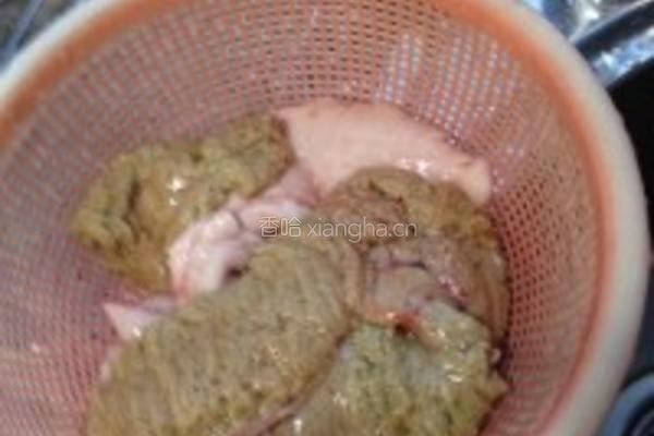 干锅鱼籽豆腐的做法图解2