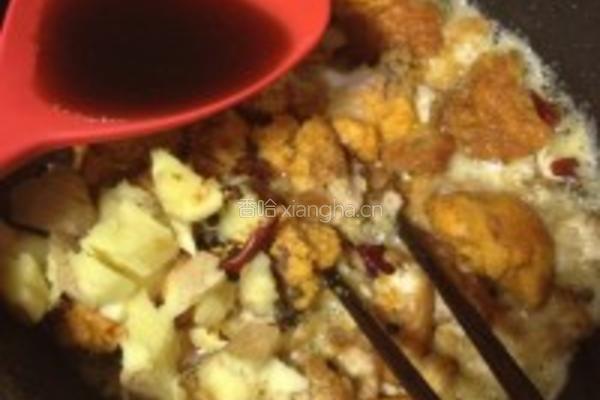 干锅鱼籽豆腐的做法图解4