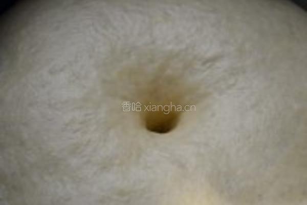 超酥软鱿鱼披萨的做法图解3