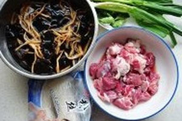 杂蔬粉丝炖羊肉的做法图解1