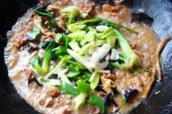 杂蔬粉丝炖羊肉的做法图解6