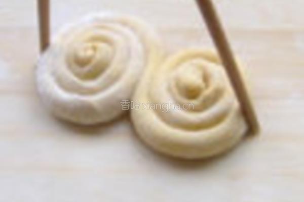 南瓜菊花卷的做法图解5