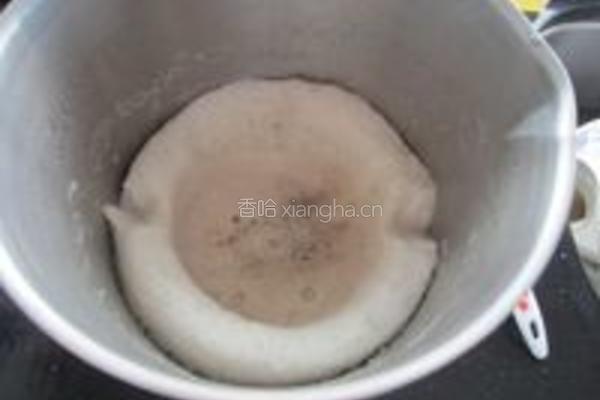 黑米黑豆浆的做法图解3