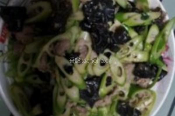 木耳春笋炒肉片的做法图解7
