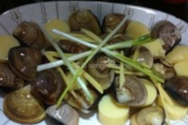 鸡蛋豆腐蒸文蛤的做法图解4